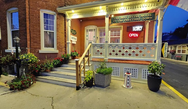 Maple Leaf Motel