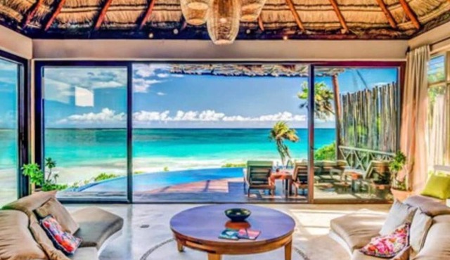 Mar villa right in Tulum beach!