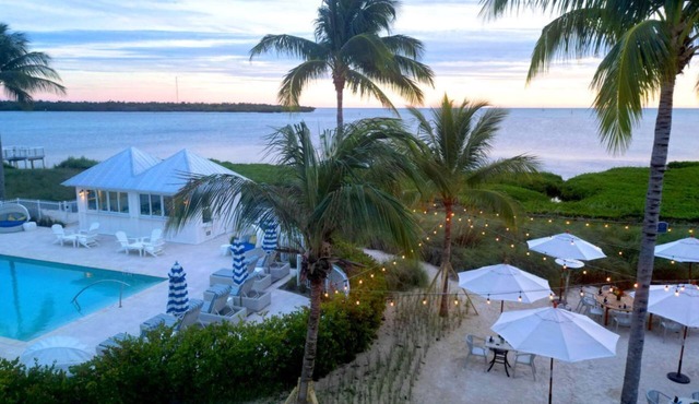 Marathon Beachfront Suite | 1BR Veranda +Luxe Bath