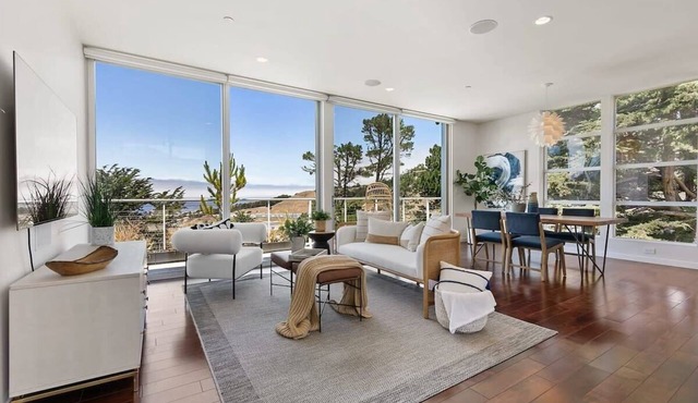 @ Marbella Lane - Cozy and Eccentric Design Home
