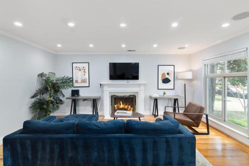 #Marbella Lane - Immaculate & Cozy 3BR Home 12-Min to Levi's