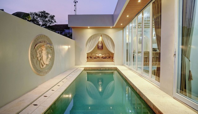 MarblePool - FlowerBath - DayBed - Spa - SunkenLR - Floating Breakfast - Vacanza