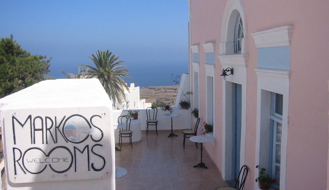 Marcos Rooms