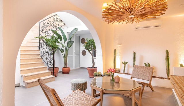 MARE MARIN BOUTIQUE HOTEL