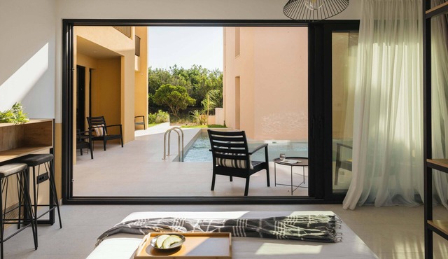 Marea Suites