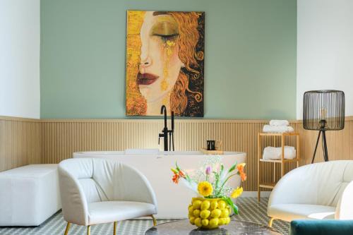MareLuna Rooms