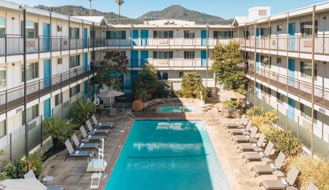 Marin Suites Hotel