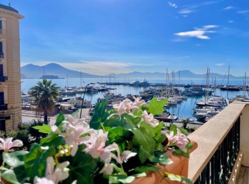 Marina Rooms