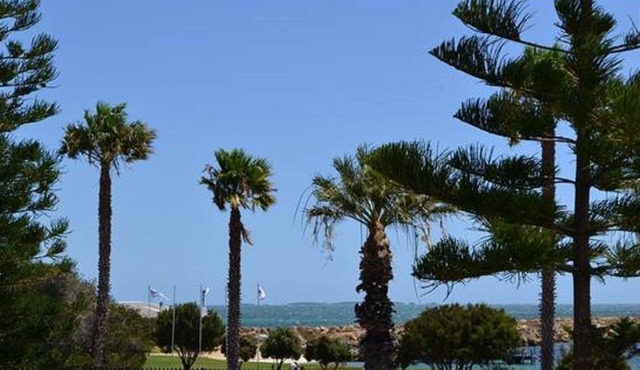 MARINE TERRACE BEACH STUDIO. Autum & Winter Sale! down to $175 a night!
