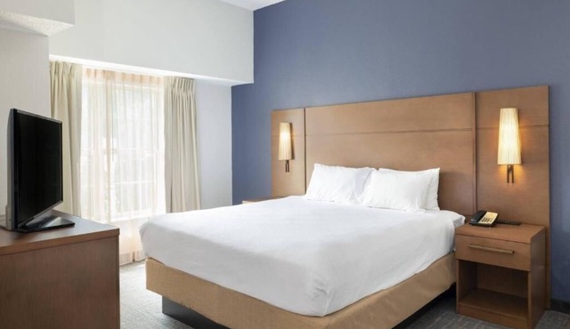 Mariott Williamsburg | King Studio | Colonial Wburg, Busch Gardens, Hot Tub