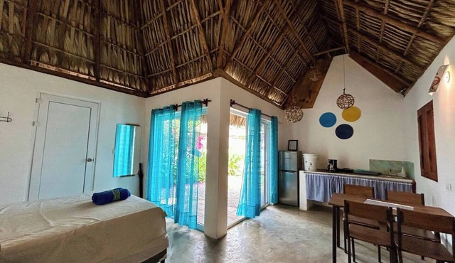 Mariposas Bungalow with private small pool "AZURA"