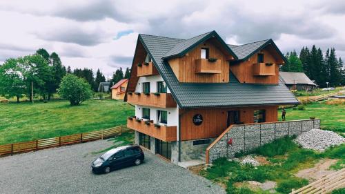 Marisel Escape Chalet