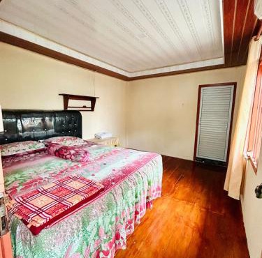 Marlynto Surf Camp