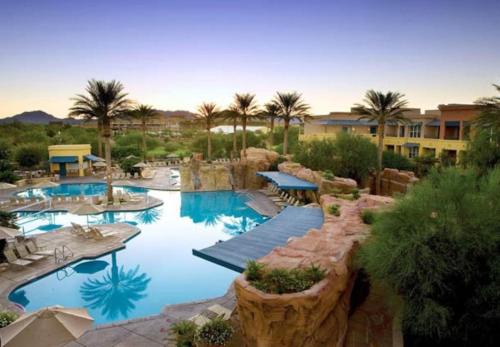 Marriott Canyon Villas 2BD villa next to JW