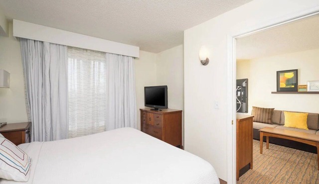 Marriott Salisbury | 1BR King Sofa | Near Airport, Perdue HQ | 2 Units