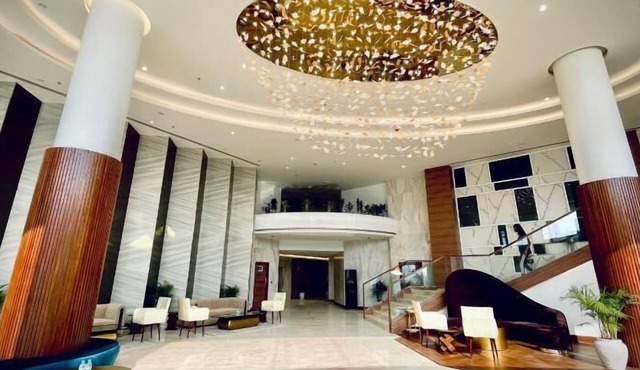 Mars Resorts