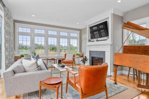 Marshside Cape Escape with Space Views