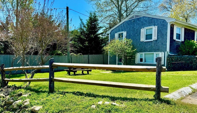 Martha’s Vineyard Condo w/Pool minutes from Ferry