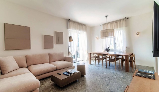 Martina - MyHomeinComo