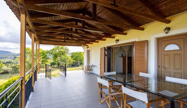 Marva Residence - comfortable 8-person retreat