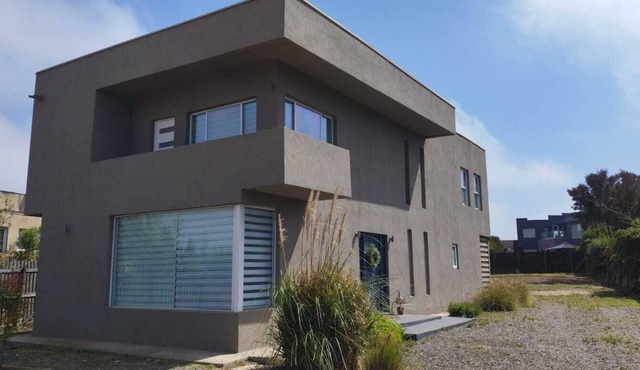 Marvelous 4-bedroom house with Pool in Con Con
