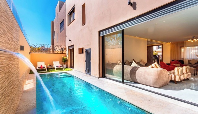 Marvelous 4 suites villa with swimming pool in Marrakech