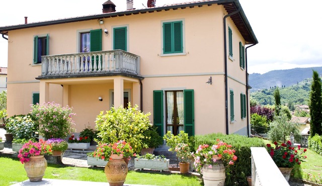 Marvelous home just steps from the Chianti and beyond