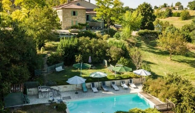 Mas Tarnais de caractère avec piscine, 12 pers.