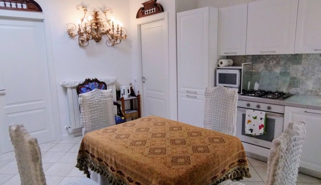 Masha's attic, three-room apartment 5 min from Lake Iseo