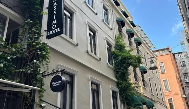 Massımo Hotel