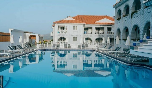Master Suite Private Pool Romantic Garden Retreat