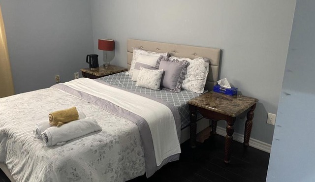 Masterbedroom with Private washroom
