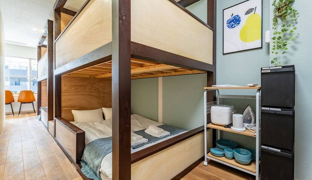 Maximum 8 people can stay 9 minutes walk from Nihonbashi Station Perfect for sightseeing in Osaka - Matsuyamachi Building 2nd Floor/Osaka Ōsaka