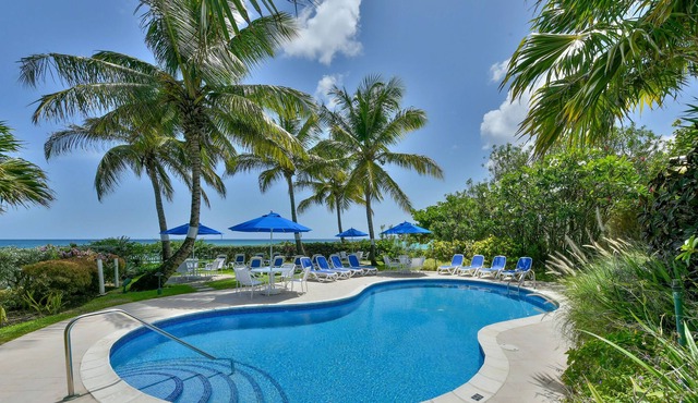 Maxwell Beach Villas