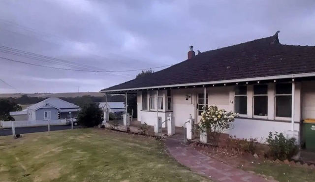 Maxwell Cottage - Casterton, VIC