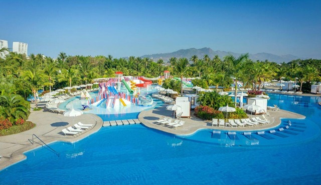 Mayan Palace, 2 BR Master Suite @ the Vidanta Resort, Acapulco