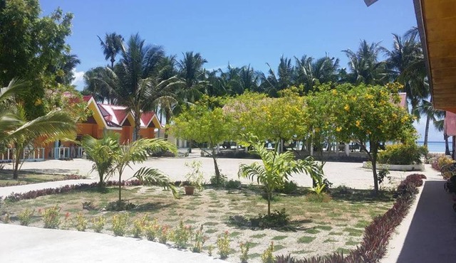 Mayet Beach Resort