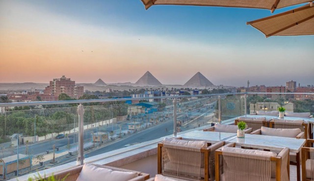 Mazar Pyramids Hotel