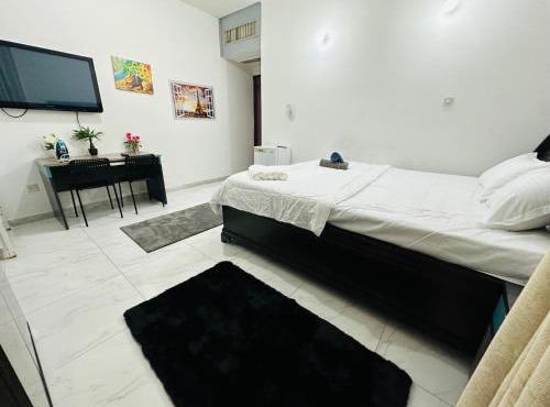 MBZ - Master Room
