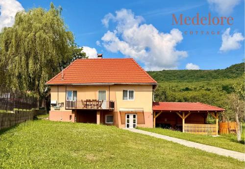 Medelore Cottage