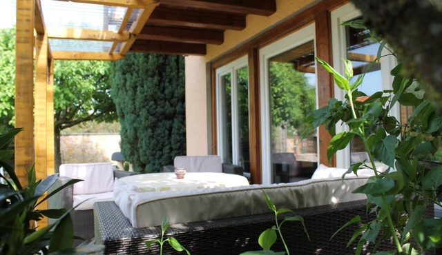 Mediterranean living ambience in a quiet, rural location