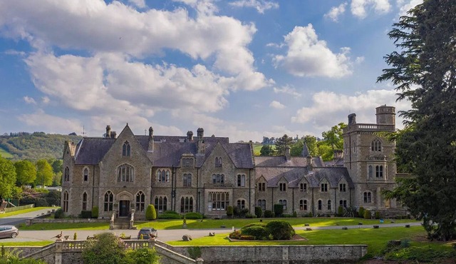 Mellington Hall Country House Hotel
