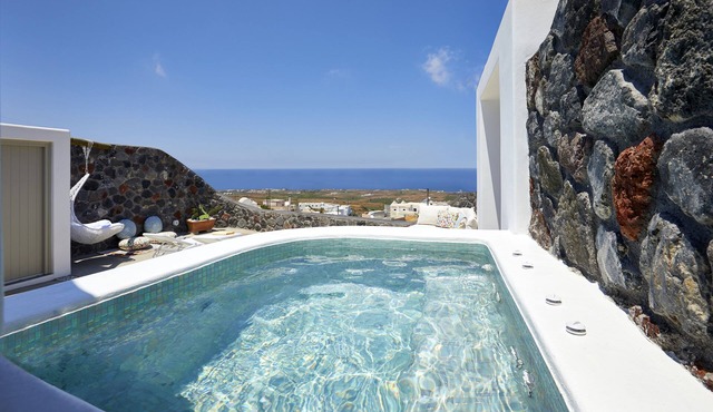 Mellow Luxury Cave