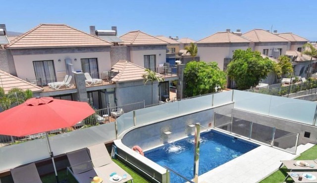 Meloneras Hills 19 by Interhome