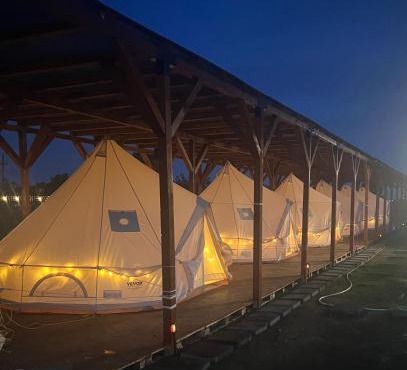 Meme Glamping