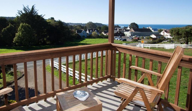 Mendocino View West