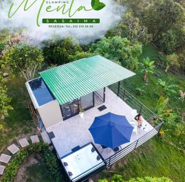 MeNTA GLAMPING