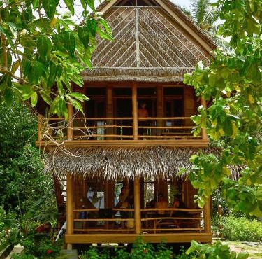 Mentawai Surfing Fishing