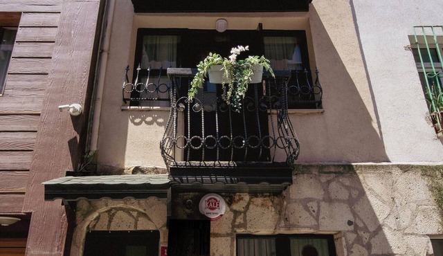 Mercan Apartments Balat - Mihrap Niche Room