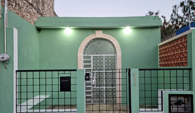 Merida Centro House with Private Pool and Air Conditioning